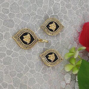 Beautiful set of Gold plated Earrings and Pendant sets.